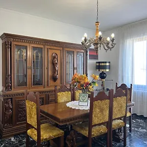 https://2-bedroom-apartment-in-centre-of-pomarance-with-free-parking.it-tuscanyhotel.com